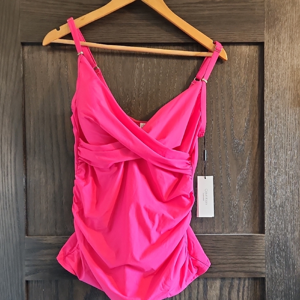 CALVIN KLEIN NWT  Hot Pink One-Piece Tankini Swimsuit